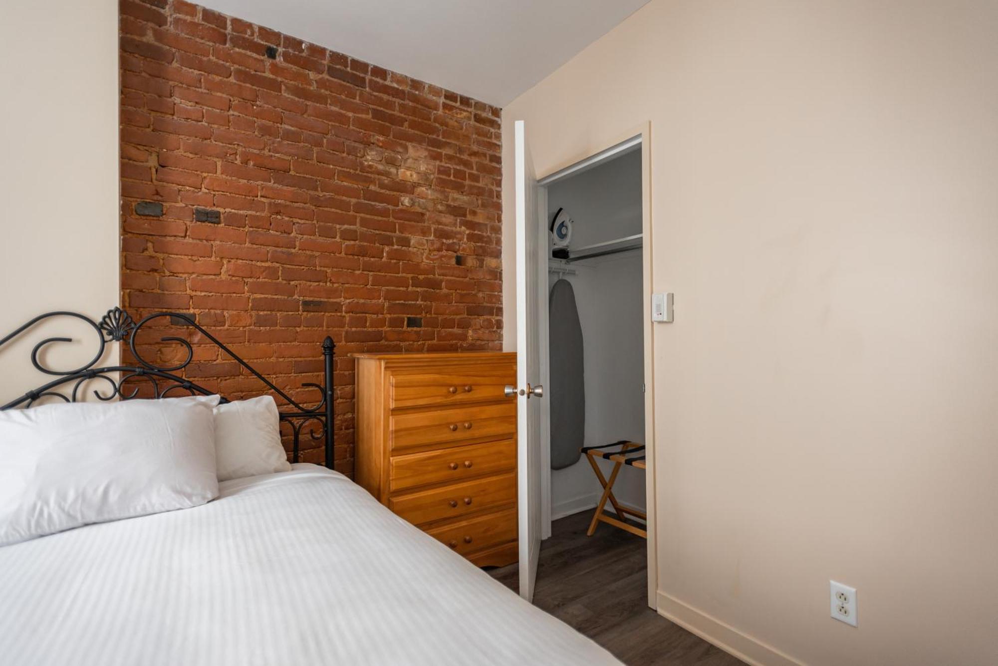 Hotel Le Roberval Montreal Exterior foto